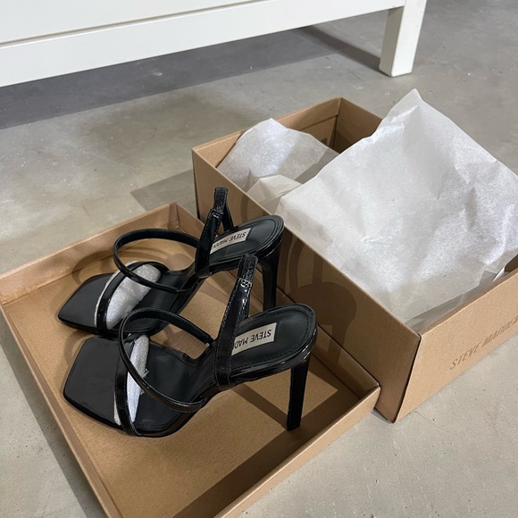 New Steve Madden Heels - Picture 6 of 7